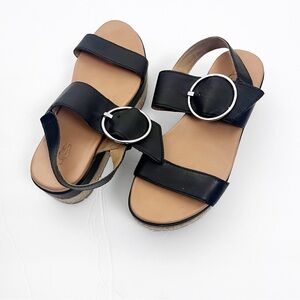 UGG April Black Adjustable Straps Espadrilles Sandals 6 Casual Neutral Spring